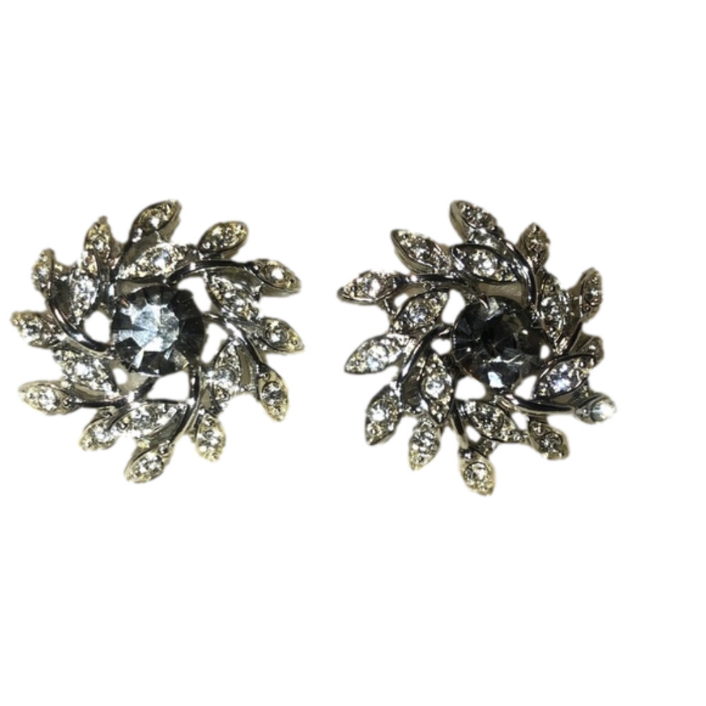 𝅺vtg Grey White Crystal Clip On Costume Earrings Floral Flower Design 1”